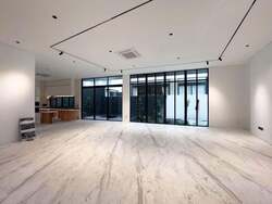 Elizabeth Drive (D23), Terrace #555855671